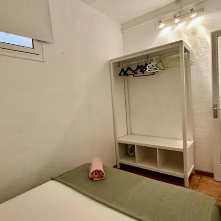 Cozy Ploblesec Apartment *