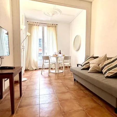 Cozy Ploblesec * Barcelona